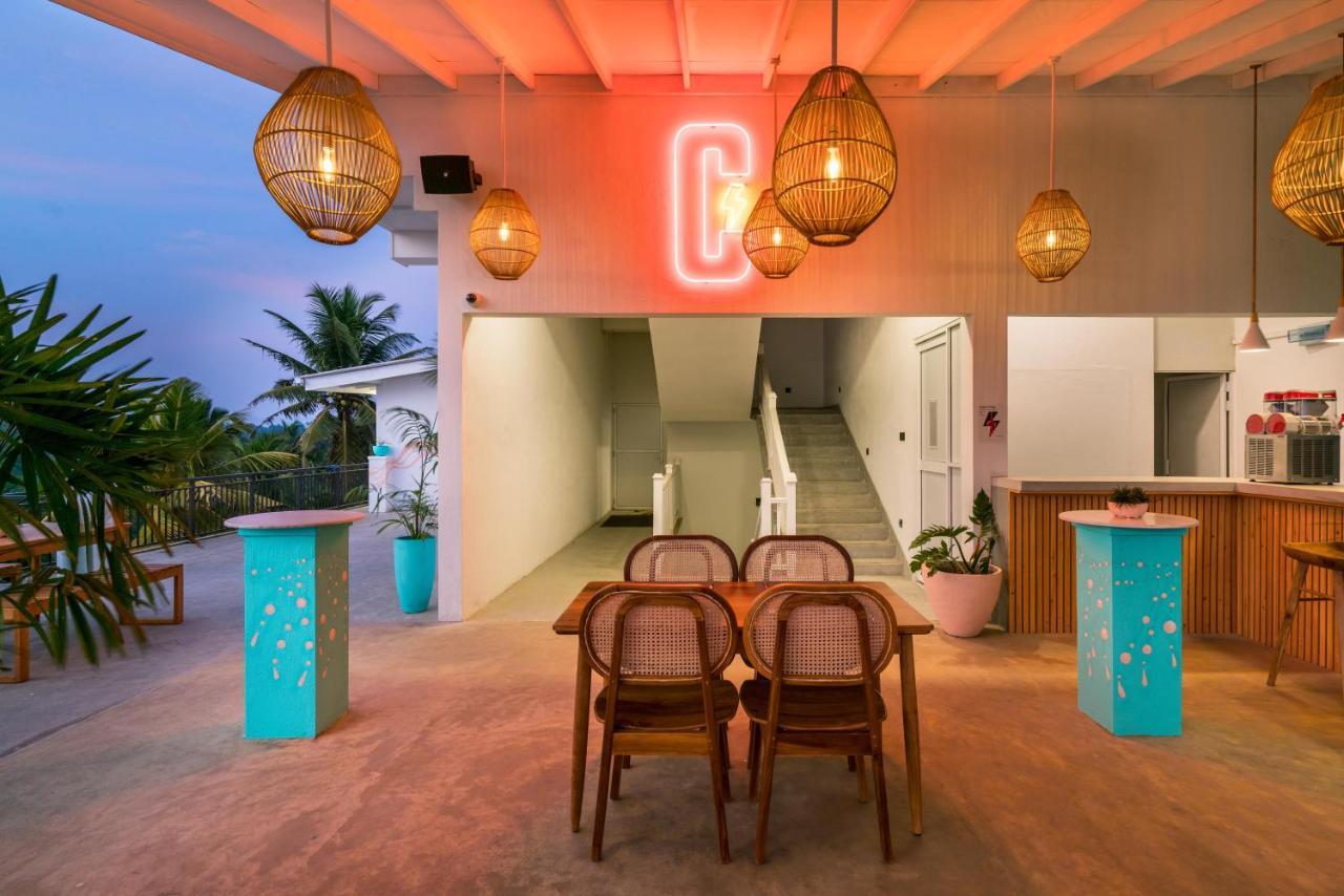 Outpost Weligama Beachfront Экстерьер фото